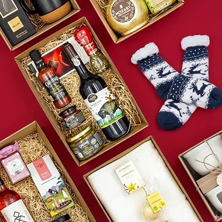 Karácsonyi ajándékötletek cégeknek, munkatársaknak, ügyfeleknek