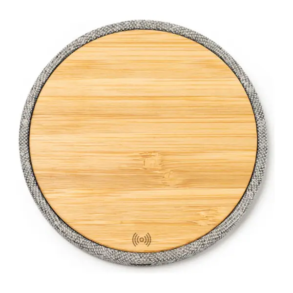 Vezeték nélküli töltő bambusszal