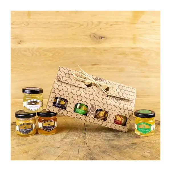 Ajándékcsomag díszdobozban 